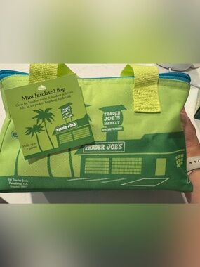 Trader Joe's Mini Insulated Lunch Bag - Lime Green
